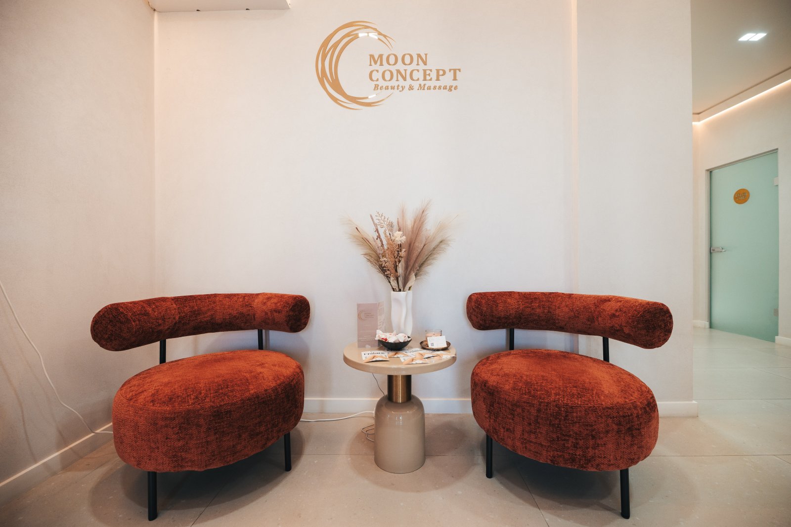 Moon Concept — clinică de înfrumusețare modernă Craiova